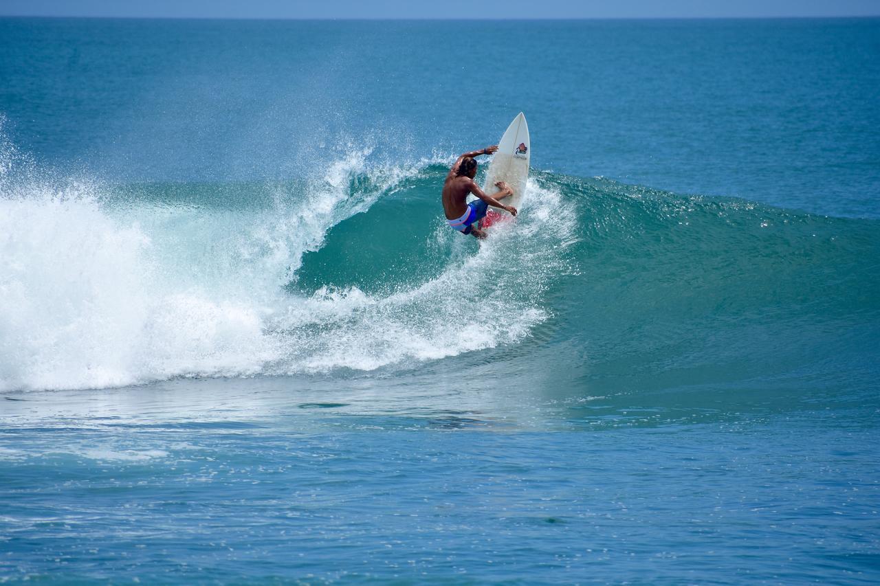 Wild Waves Surf-house * Popoyo